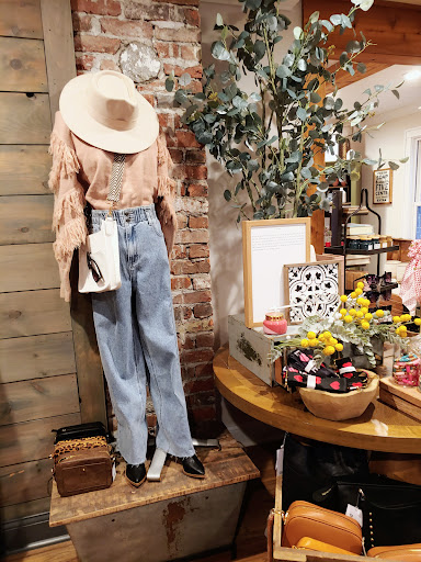 Finn & Roe Gallery - United States