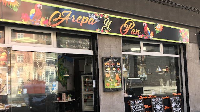 Arepa Y Pan