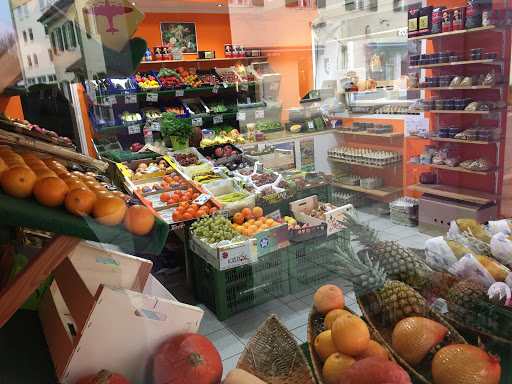 OBST UND GEMÜSE FRÜCHTE REIS