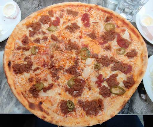 Pizzeria Gula Villan - Thumbnail