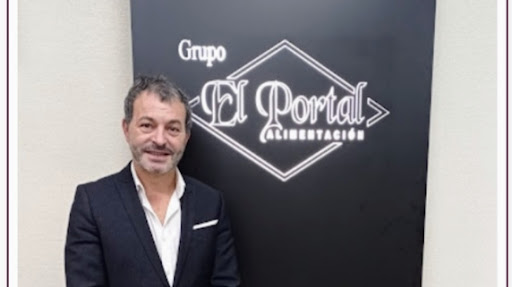 Los Caprichos Del Portal - Thumbnail