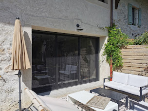 Photo n°1 de Stores de France à Itancourt (Magasin de stores et de rideaux)