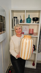 Photo n°12 de Attraction Immobilière Hyères – Nathalie Chauvin, 30 ans de carrière dans l’immobilier. Travail d’excellence à Hyères (Villa)