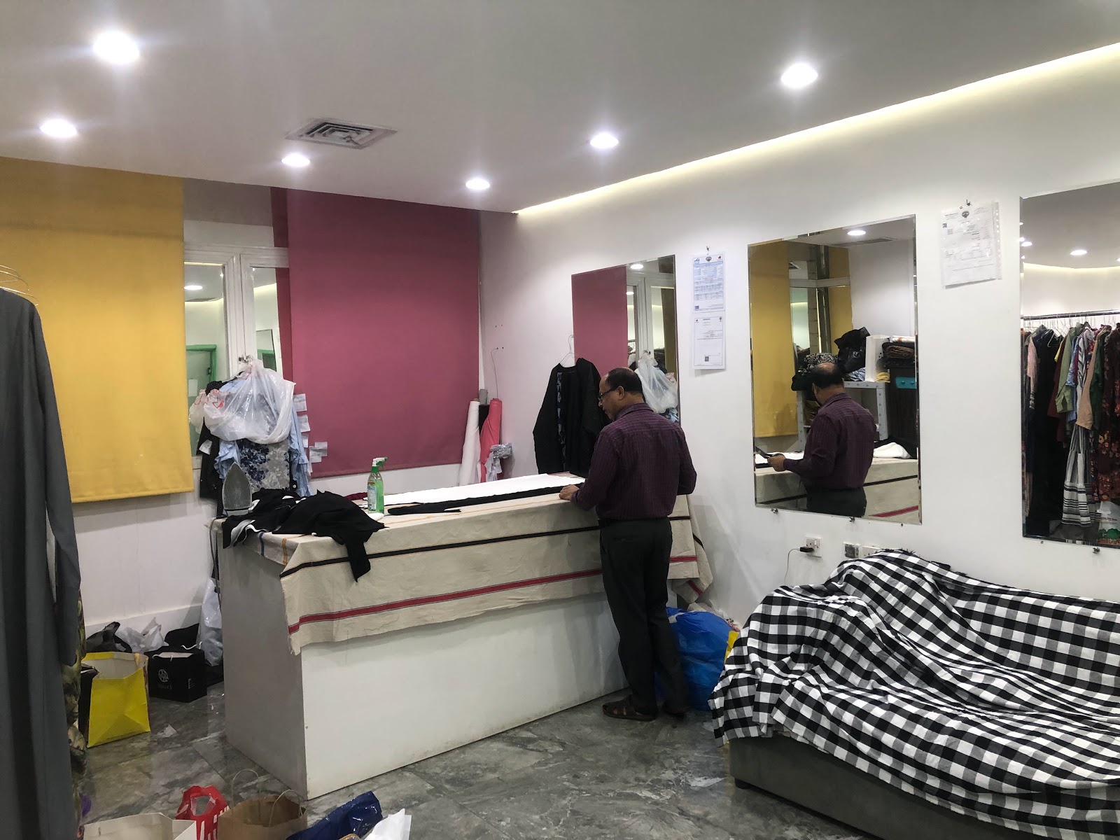 نجوم الفنطاس لخياطه Nojoom Al fintas tailor - صورة 2