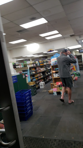 Capitol Heights Pharmacy & Liquor - Thumbnail