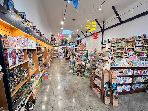 Miracle Mile Toys & Gifts