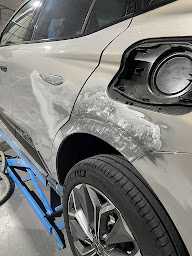 Photo n°4 de Carsud à La Farlède (Atelier de réparation automobile)