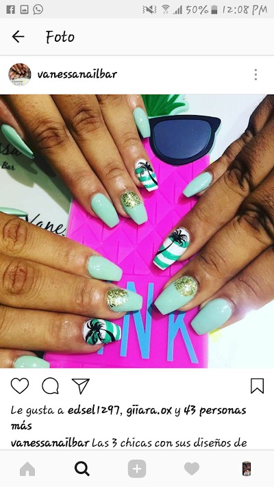 Photos of Vanessa Nails