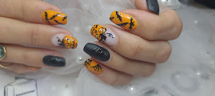 Photo n°4 de Belle'isa nails (à domicile 15 km autour de fosses) à Fosses (Service de soins à domicile)