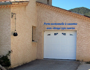 Photo n°9 de NAUDIN Fermetures - Portes de Garage à Curbans (Fournisseur de portes)