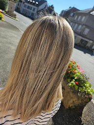 Photo n°15 de Coiffure Harmonie à Saint-Vaury (Salon de coiffure)