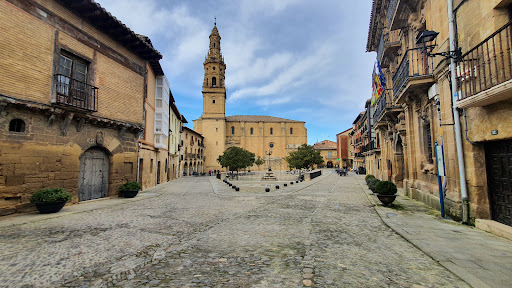 Briones - Visual