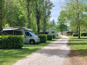 Photo n°16 de Camping Les 2 Lacs à Beauville (Terrain de camping)