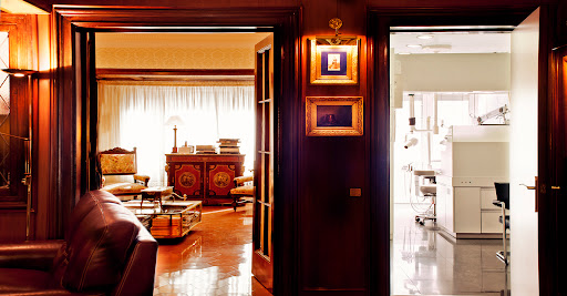 Clínica Dental Padrós-Creus Muntaner Barcelona