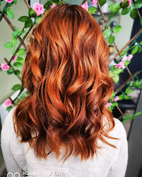 Photo n°13 de Le P'tit Salon De Coiffure à Annemasse (Salon de coiffure)