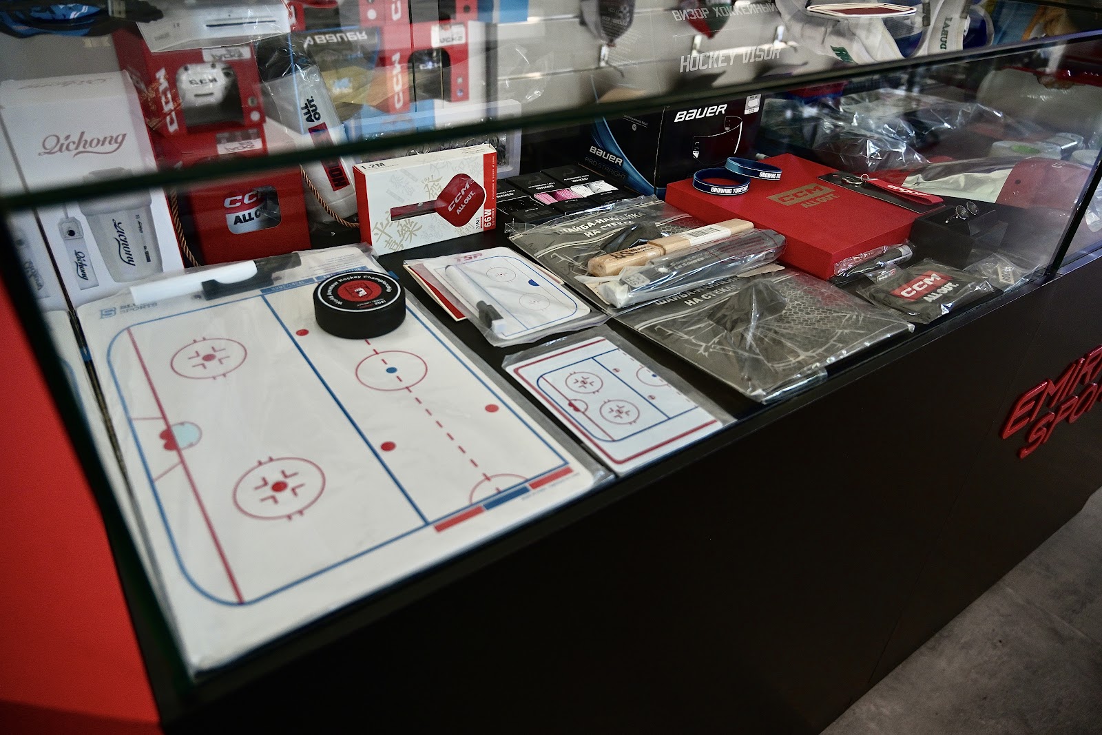 Emirates Sports Store - صورة 3