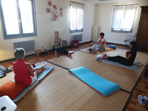 Photo n°2 de Evelyne SERRET à Mallemort (Clinique de médecine alternative)