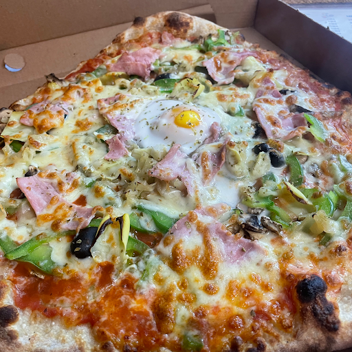 Photo 2 - Le four à pizzas le Cévenol