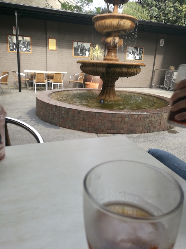 No Name Italian Restaurant