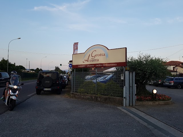 La Grotta Azzurra