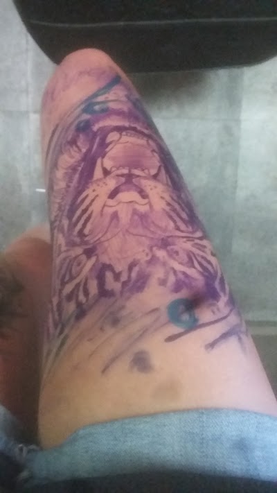 Photos of Reed Em & Weep Tattoos & Body