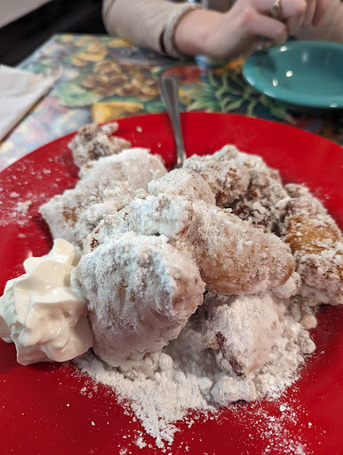 Yanas Restaurant - Thumbnail