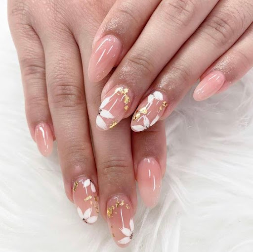 NAIL SERVICES - Visual
