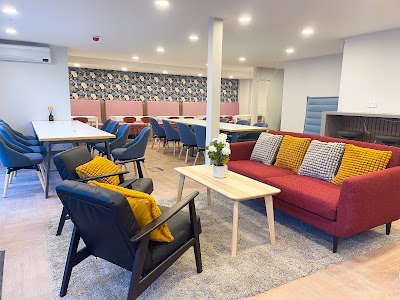 Collaborative One - Flexible Workspaces & Office Rental