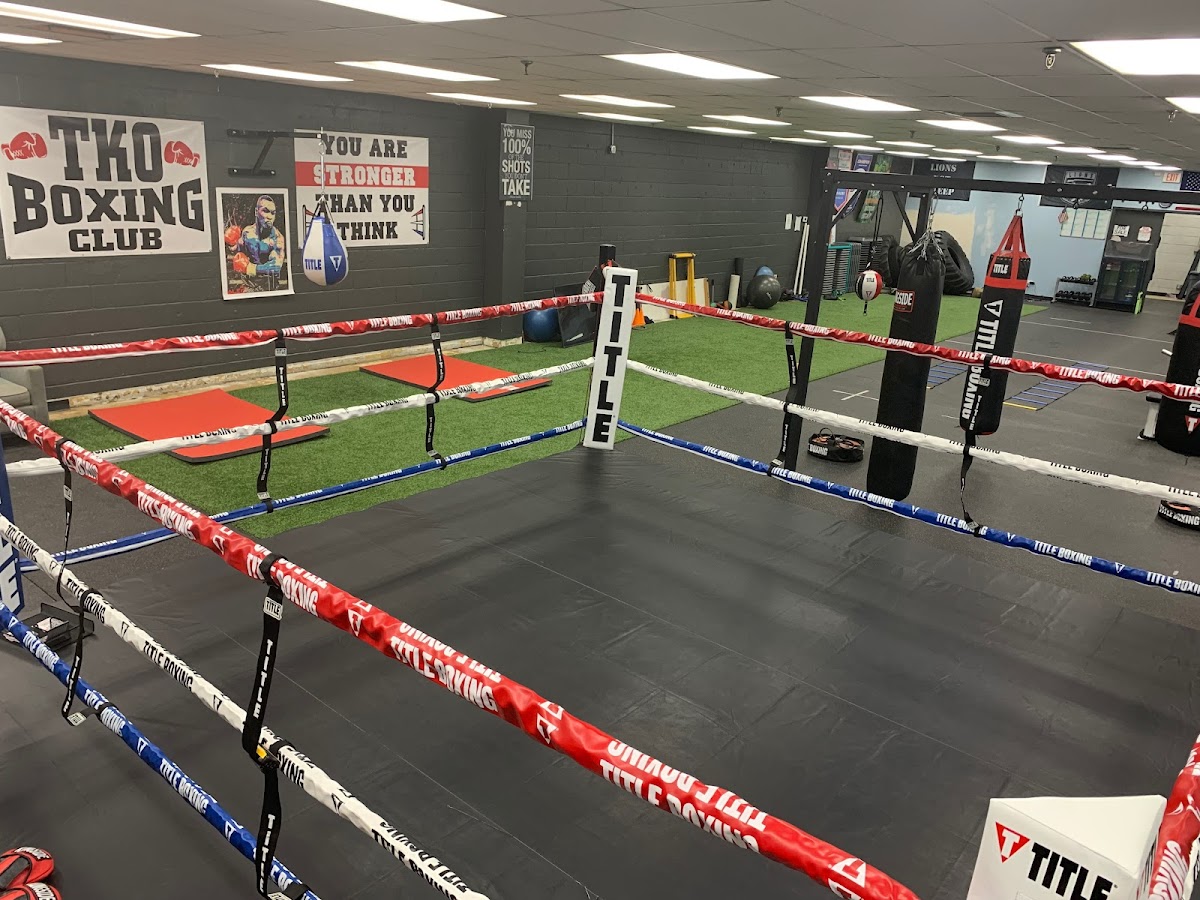TKO Boxing Club boxing gym in Elmhurst, Illinois, United States - training facility photo 2