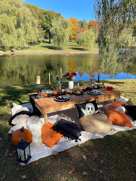 Pop-up Picnics by null