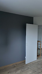 Photo n°34 de AB BARGHOUT - Artisan peintre à Corps-Nuds (Peintre en bâtiment)