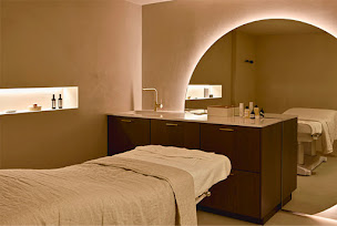 Photo n°21 de Boutique & Glow Studio Aime à Paris (Spa)