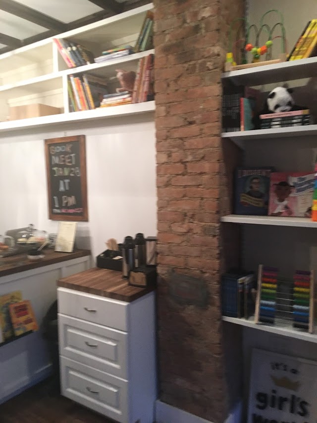 Cafe con Libros