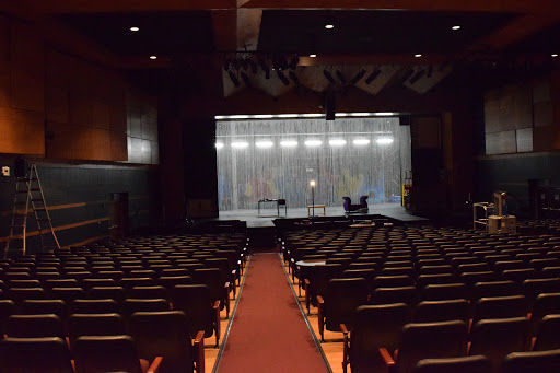 Minnetonka High School Gallery - United States
