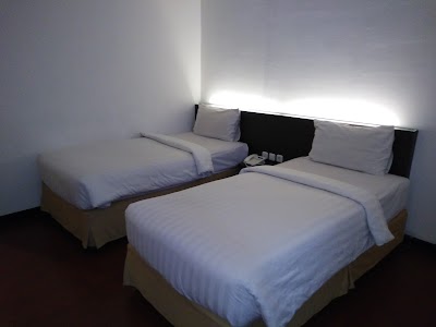 Photos of Hotel Grand Imawan