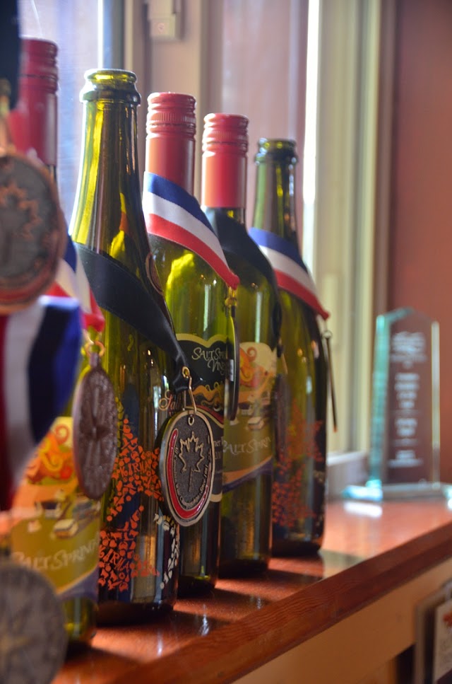 Salt Spring Vineyards Bed & Breakfast