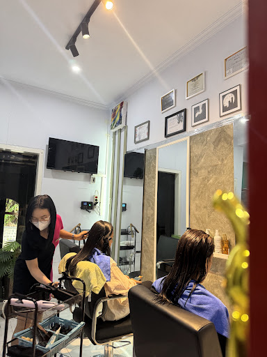 Salon 88 Banyuwangi & Spa