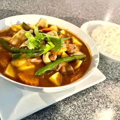 Wok Asian Kitchen 鑊 - Railway Hotel - Thumbnail