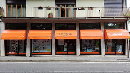 Fotomania Cantù S.A.S.