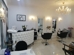 Photo n°4 de Marina Style Studio à Nice (Salon de coiffure)