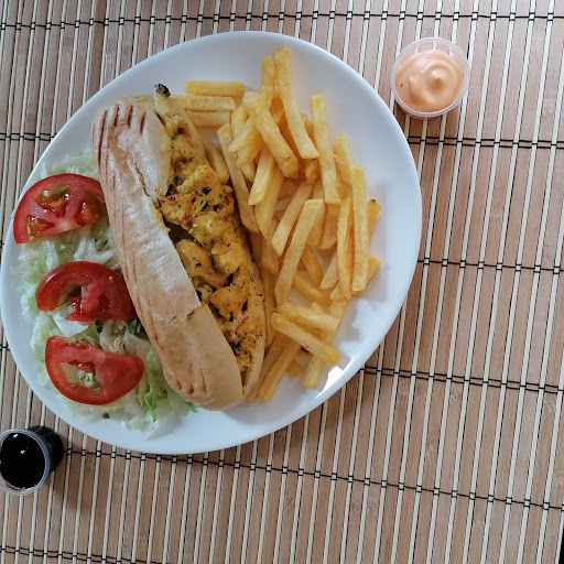 Photo 3 - Ben food