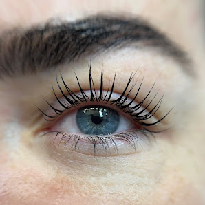 The Lash Lady Swindon - Brows & Lash Lifts Unit 1, The Lash Lady Swindon - Brows & Lash Lifts, 122 Cricklade Rd, Gorse Hill, Swindon SN2 8AG, United Kingdom