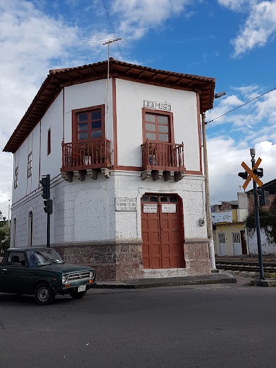 Photos of Estaci&oacute;n de trenes de Cevallos