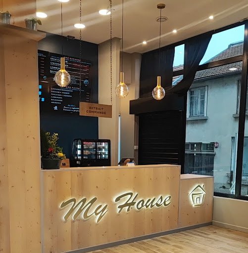 Photo 3 - Haisnes Burger Shop