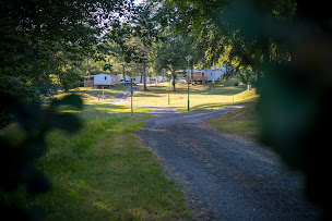 Photo n°19 de Camping Paradis Les Chanterelles 4 étoiles à Saint-Rémy-sur-Durolle (Terrain pour camping-cars)