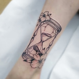 Photo n°14 de Tinez Tattoo - Poitiers à Jaunay-Marigny (Tatoueur)