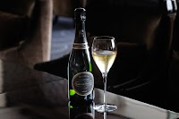 ラウンジバー プリヴェ