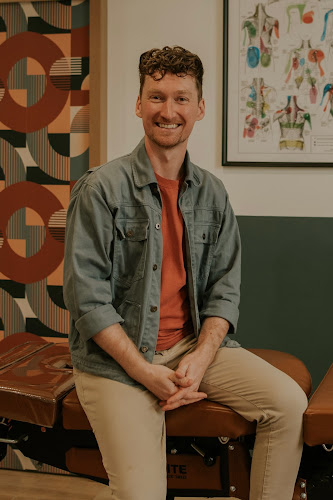 Clément SIEGFRIED - CHIROPRACTEUR - Docteur