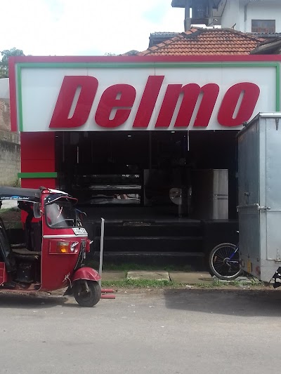 Photos of Delmo Chicken Sales Outlet