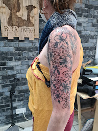 Photo n°1 de ROCA TATTOO LUMBRES à Lumbres (Tatoueur)